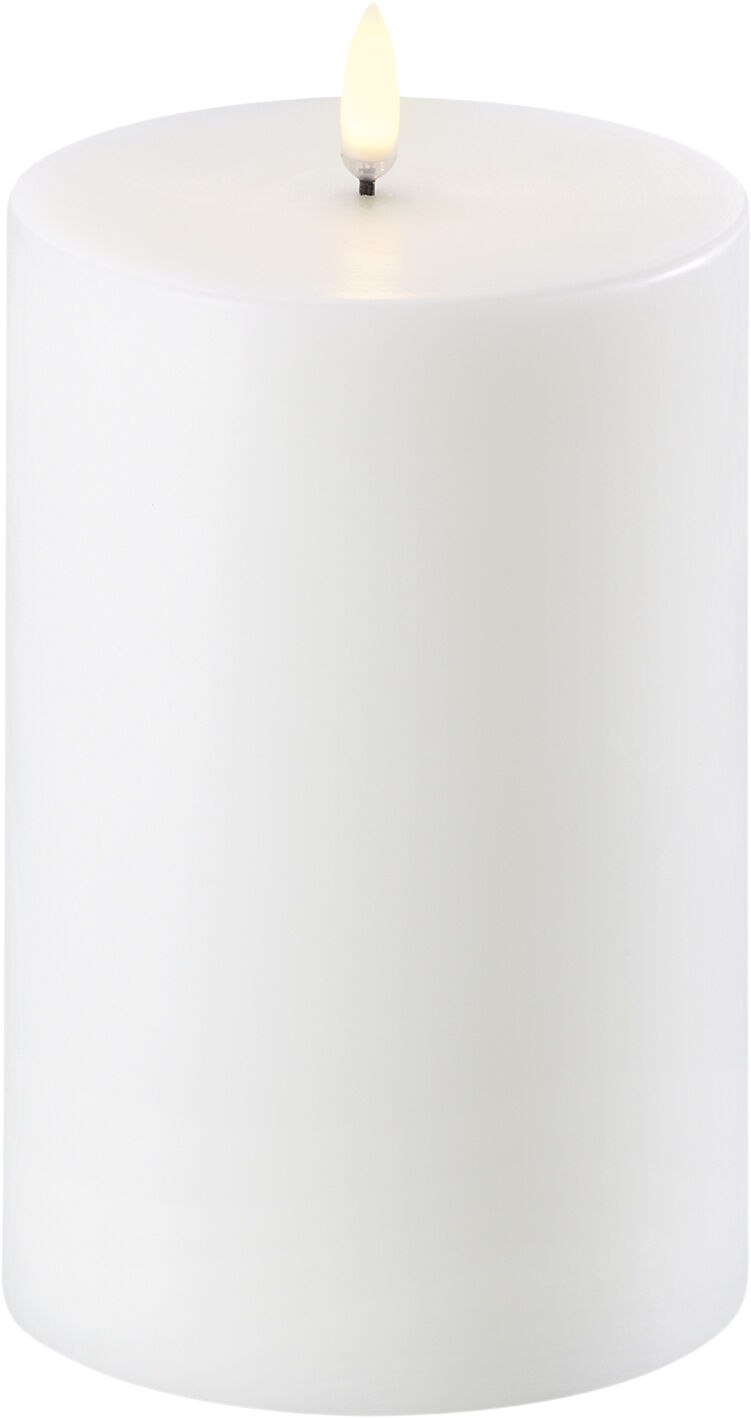 UYUNI Lighting - LED Pillar Candle - Nordic White - 10,1 x 15 cm