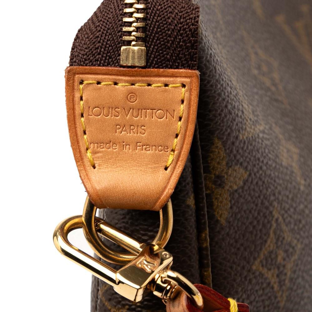 Louis Vuitton Pochette Accessoires