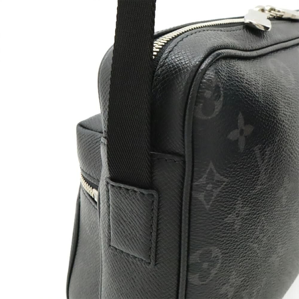 Louis Vuitton Messenger