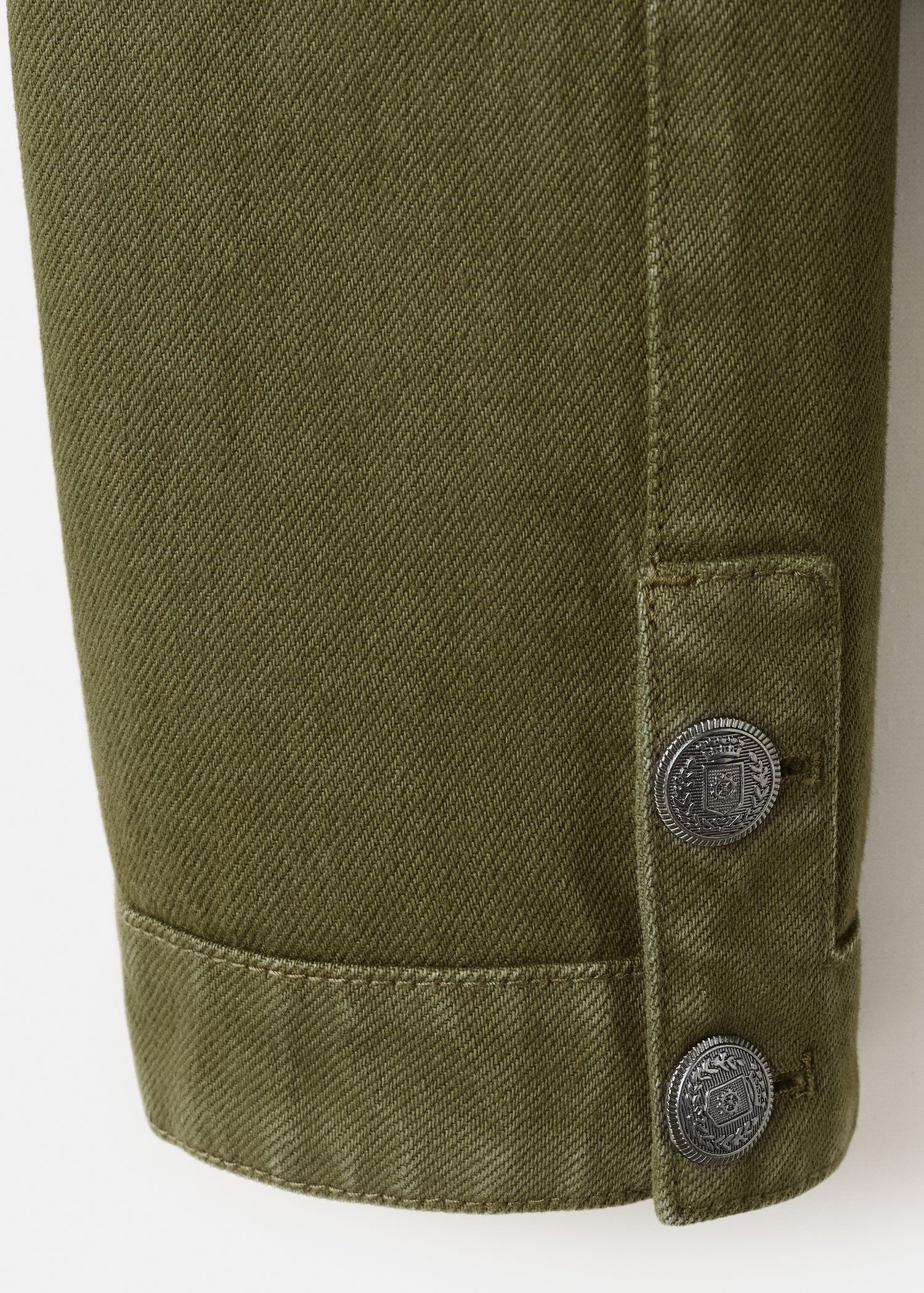 Fitted jacket with band collar