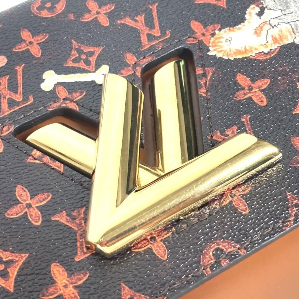 Louis Vuitton Shoulder Bags