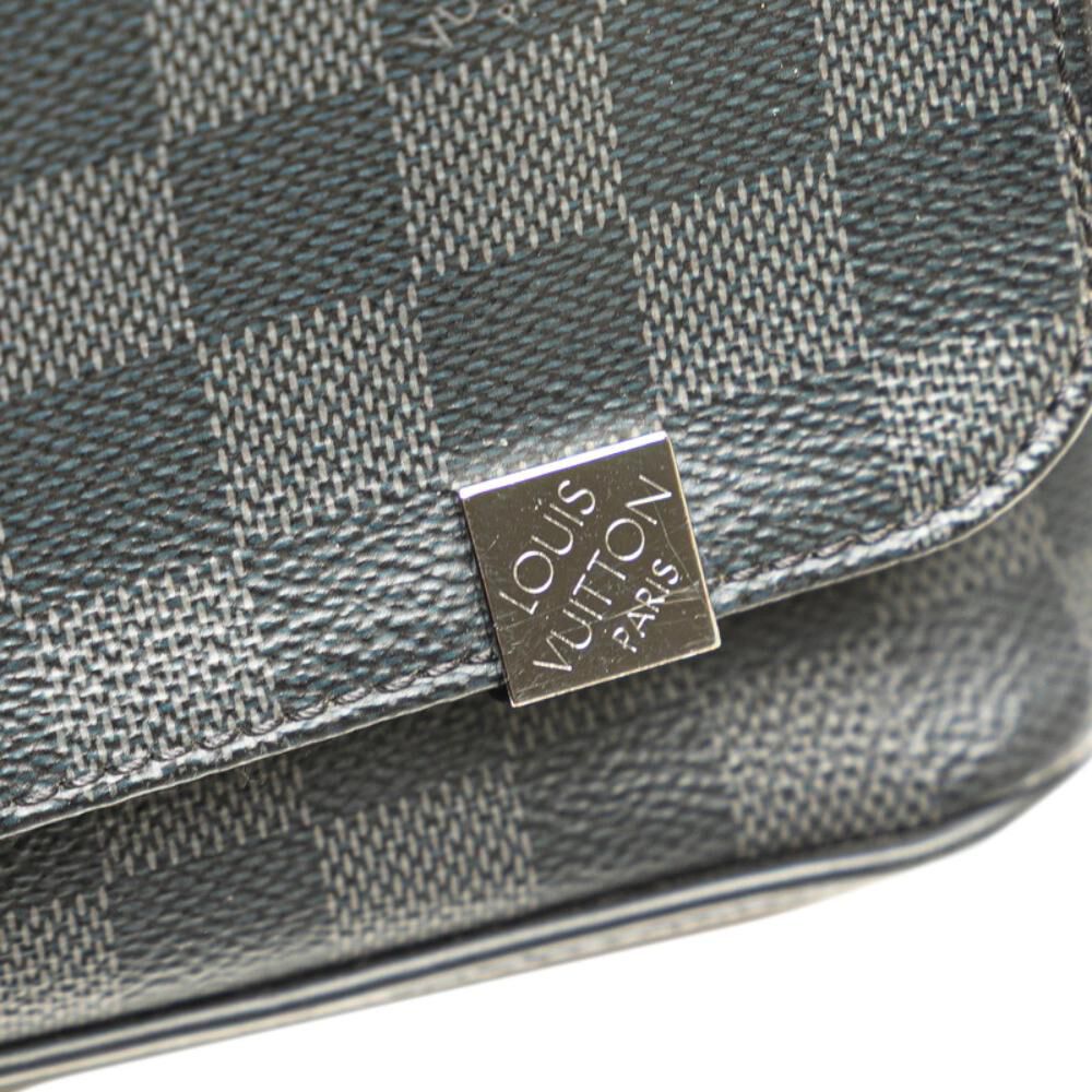 Louis Vuitton Shoulder Bags