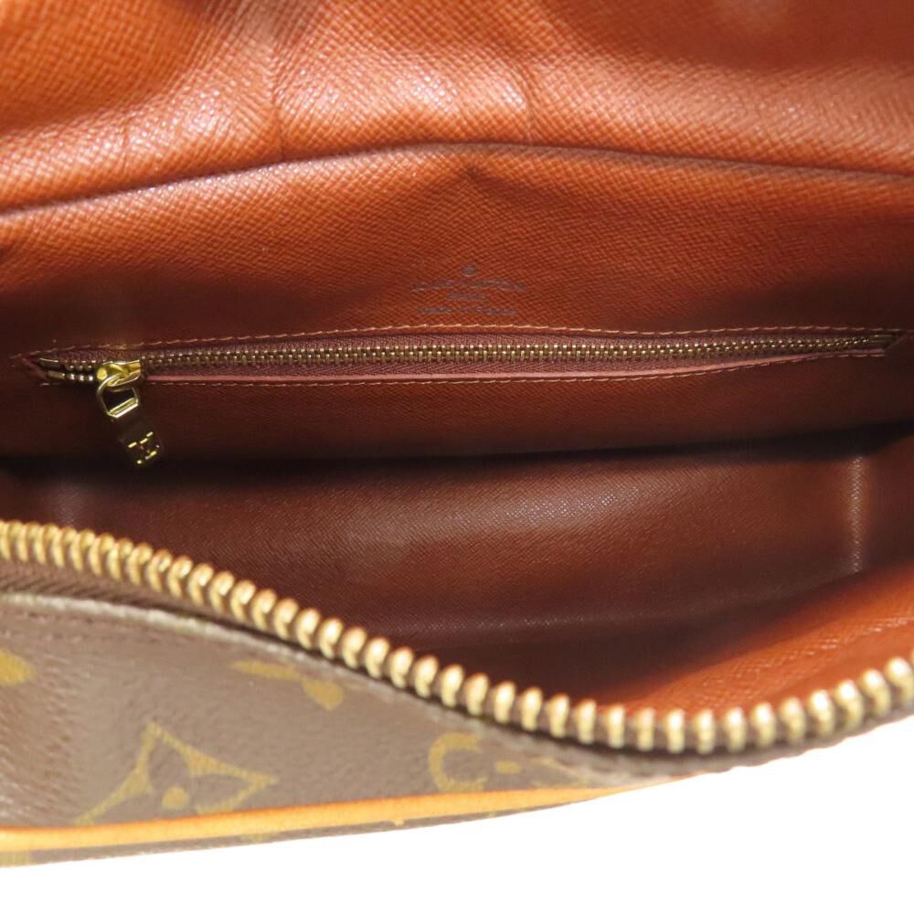 Louis Vuitton Shoulder Bags