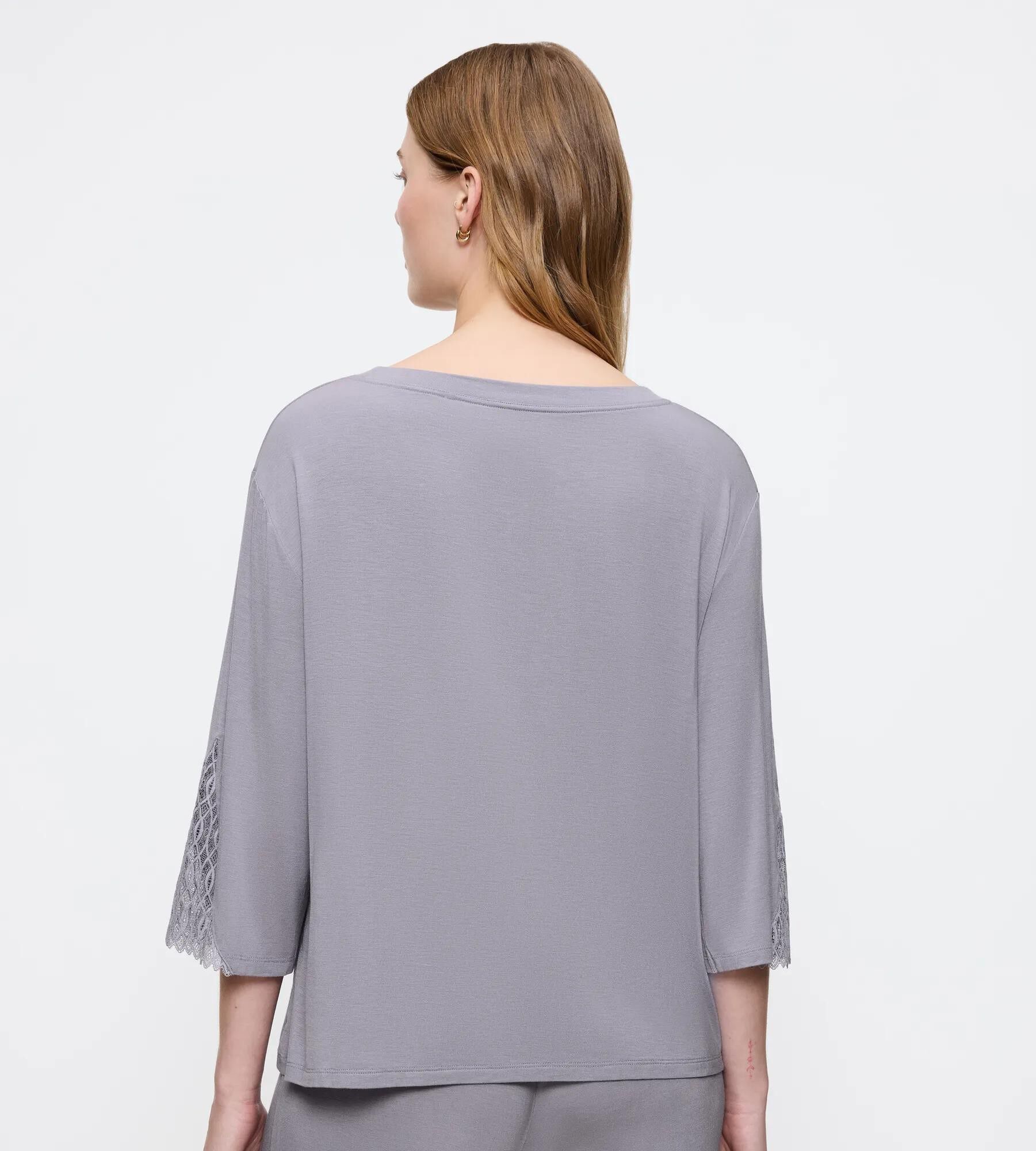 Aura Spotlight Top