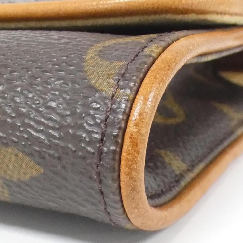 Louis Vuitton Shoulder Bags