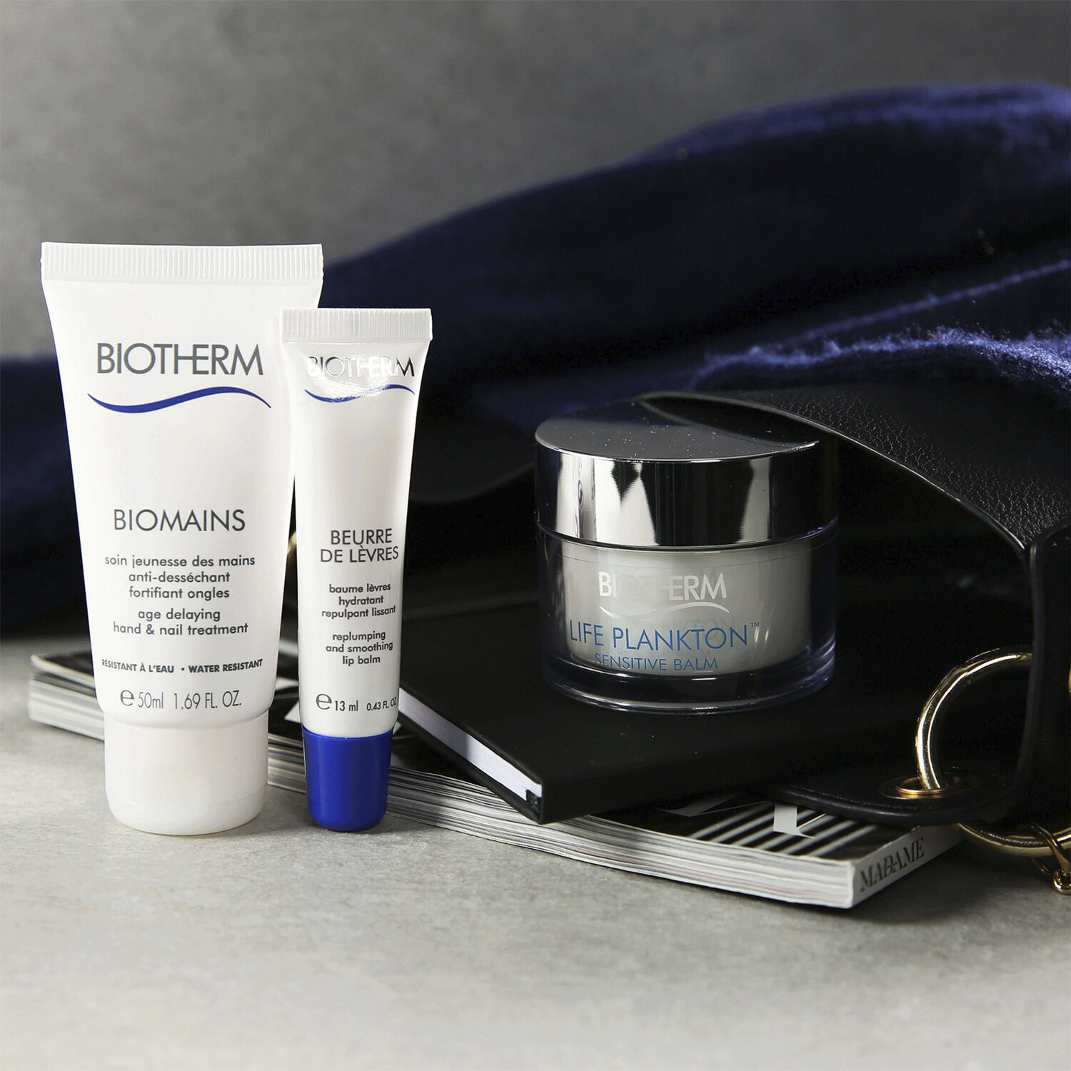 Biotherm Lait Corporel Beurre de L&egrave;vres Moisturizing Lip Balm