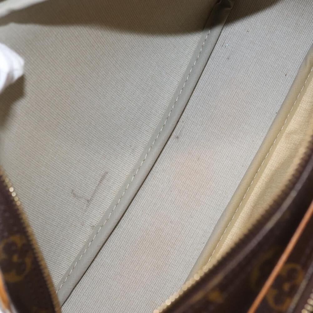 Louis Vuitton Reporter