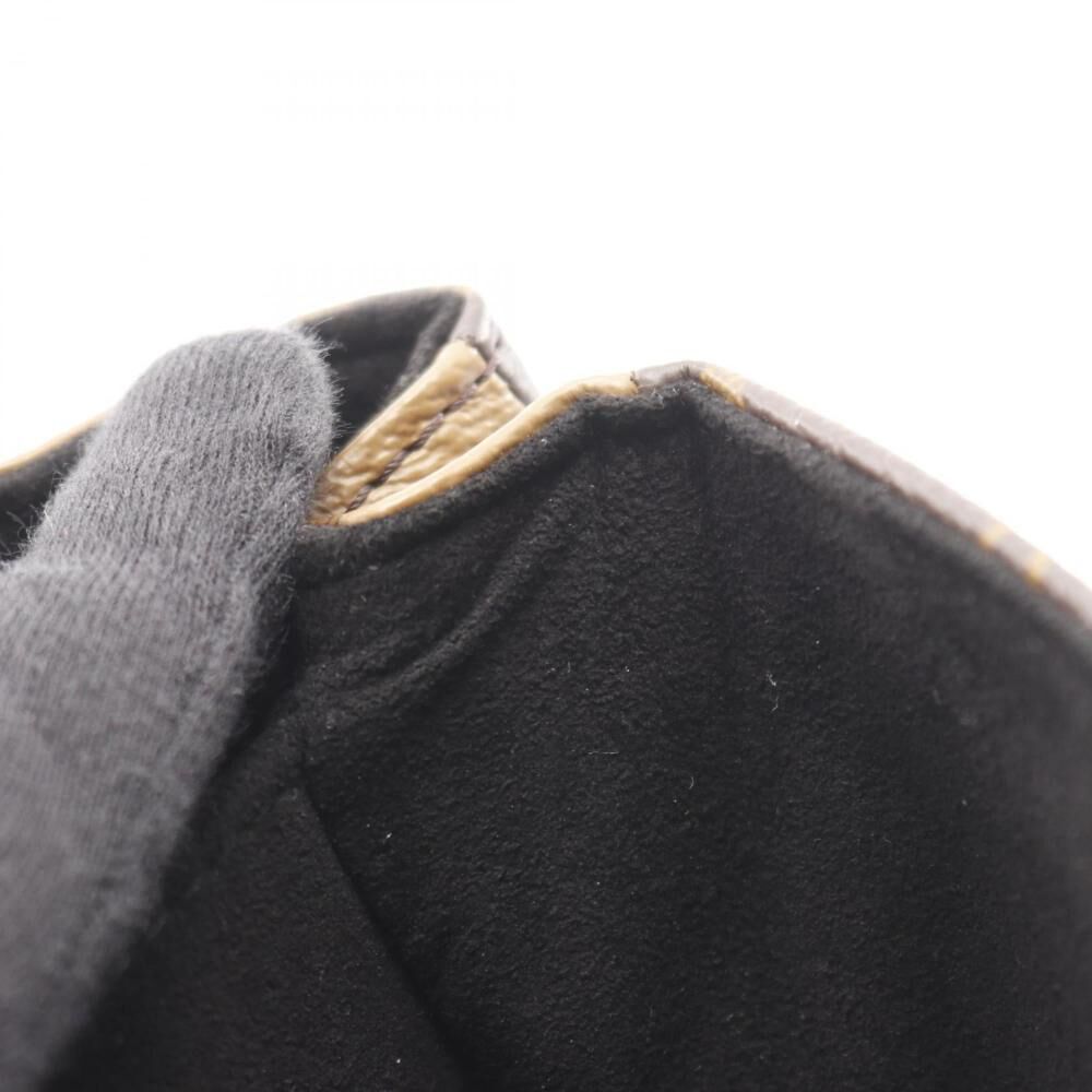 Louis Vuitton Pochette M&eacute;tis