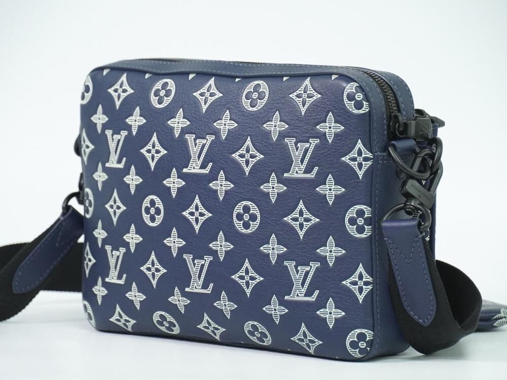 Louis Vuitton Messenger