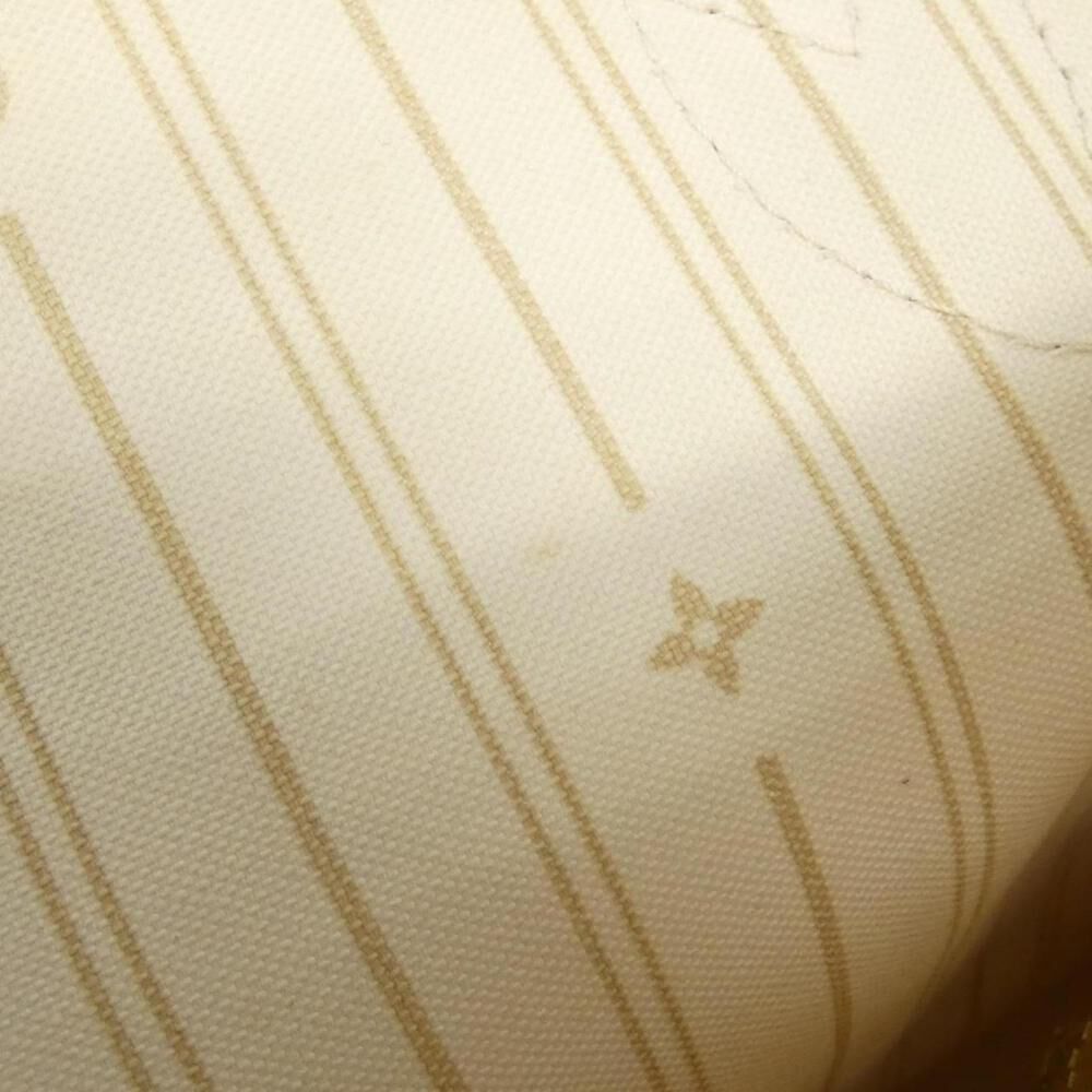 Louis Vuitton Neverfull