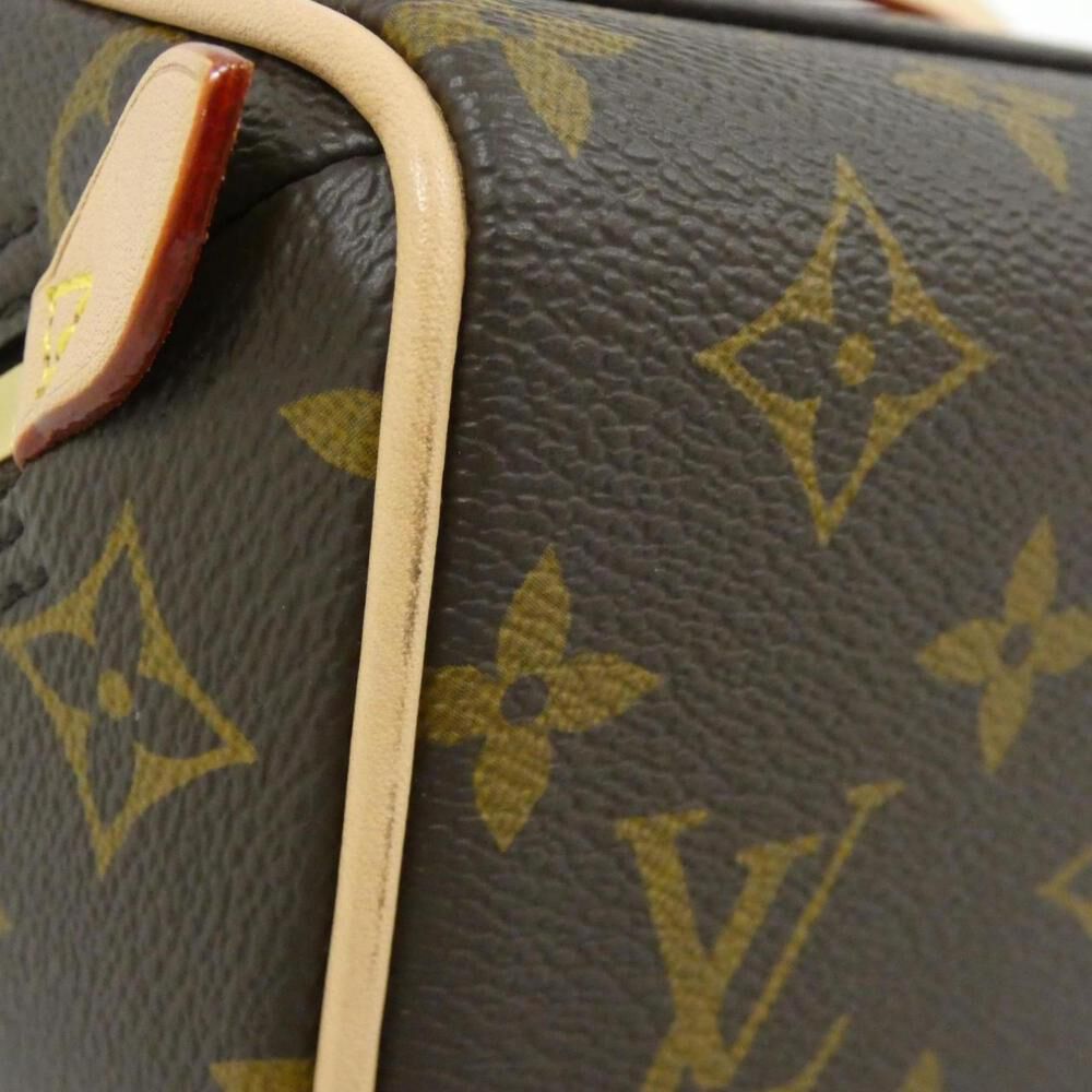 Louis Vuitton Shoulder Bags