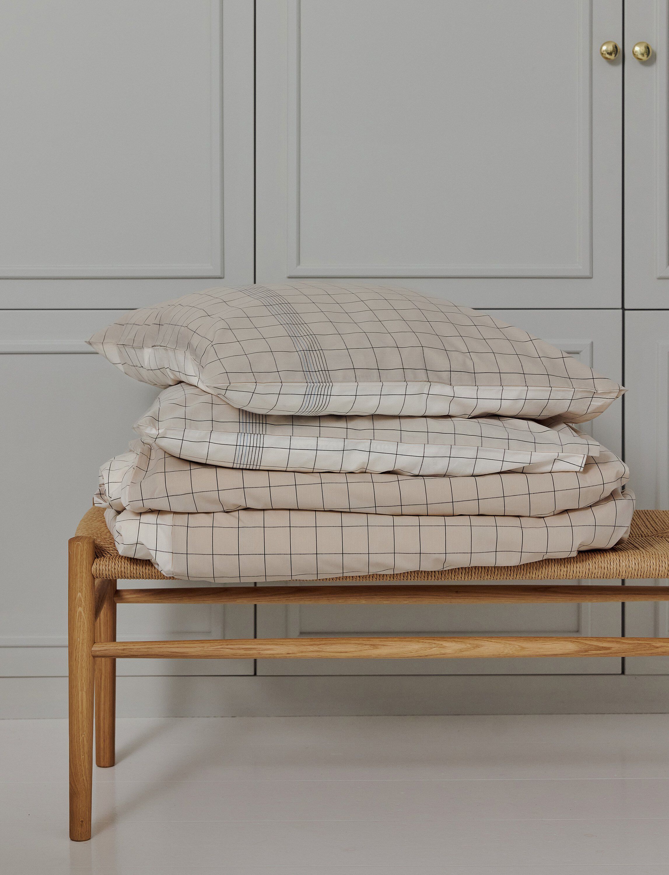 Vibeke Klint s&auml;ngkl&auml;der 140x200 cm/50x70 cm white