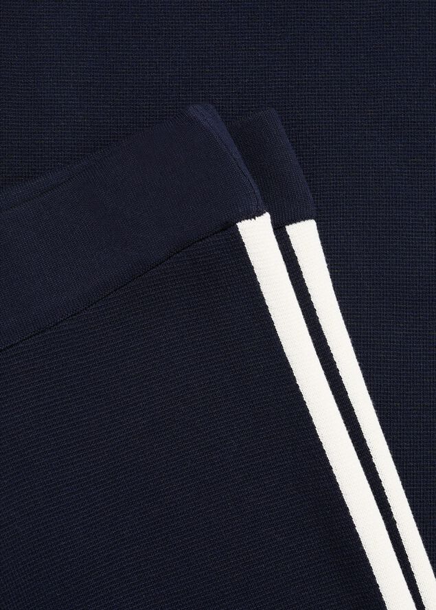 Fine-knit straight-fit trousers