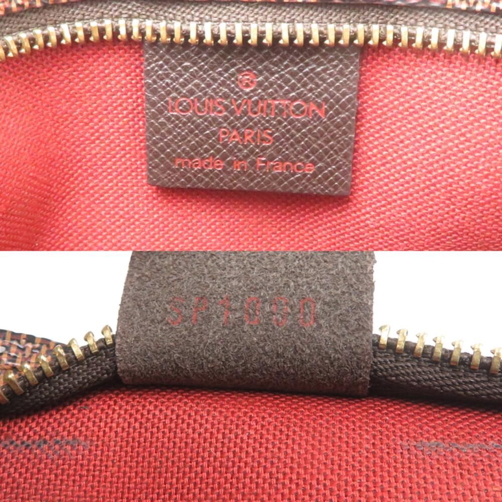 Louis Vuitton Trousse Makeup