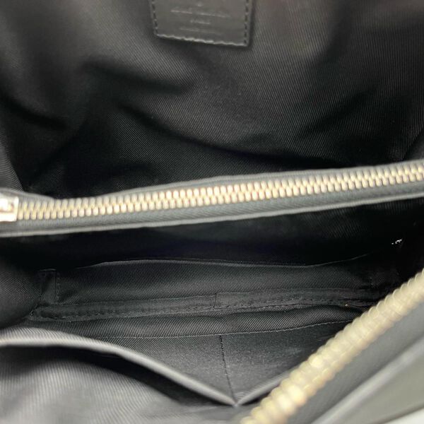 Louis Vuitton Sirius