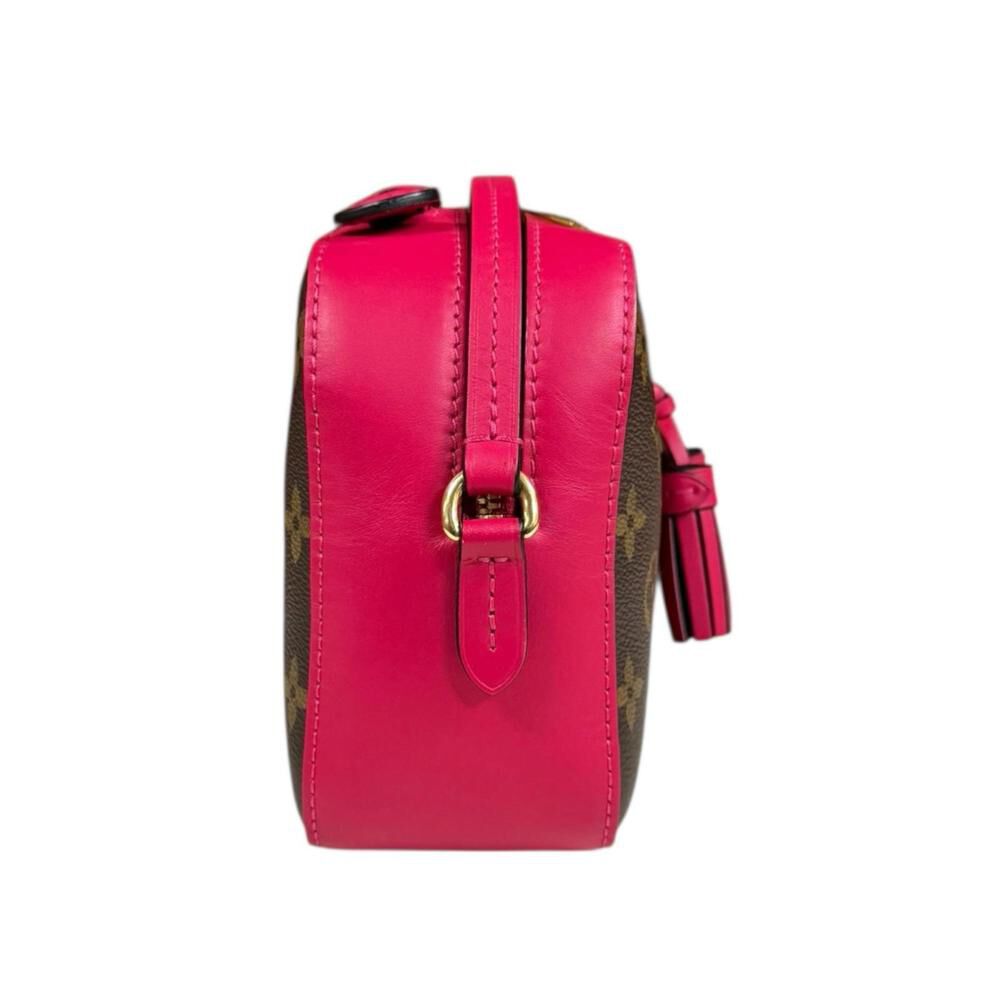 Louis Vuitton Shoulder Bags