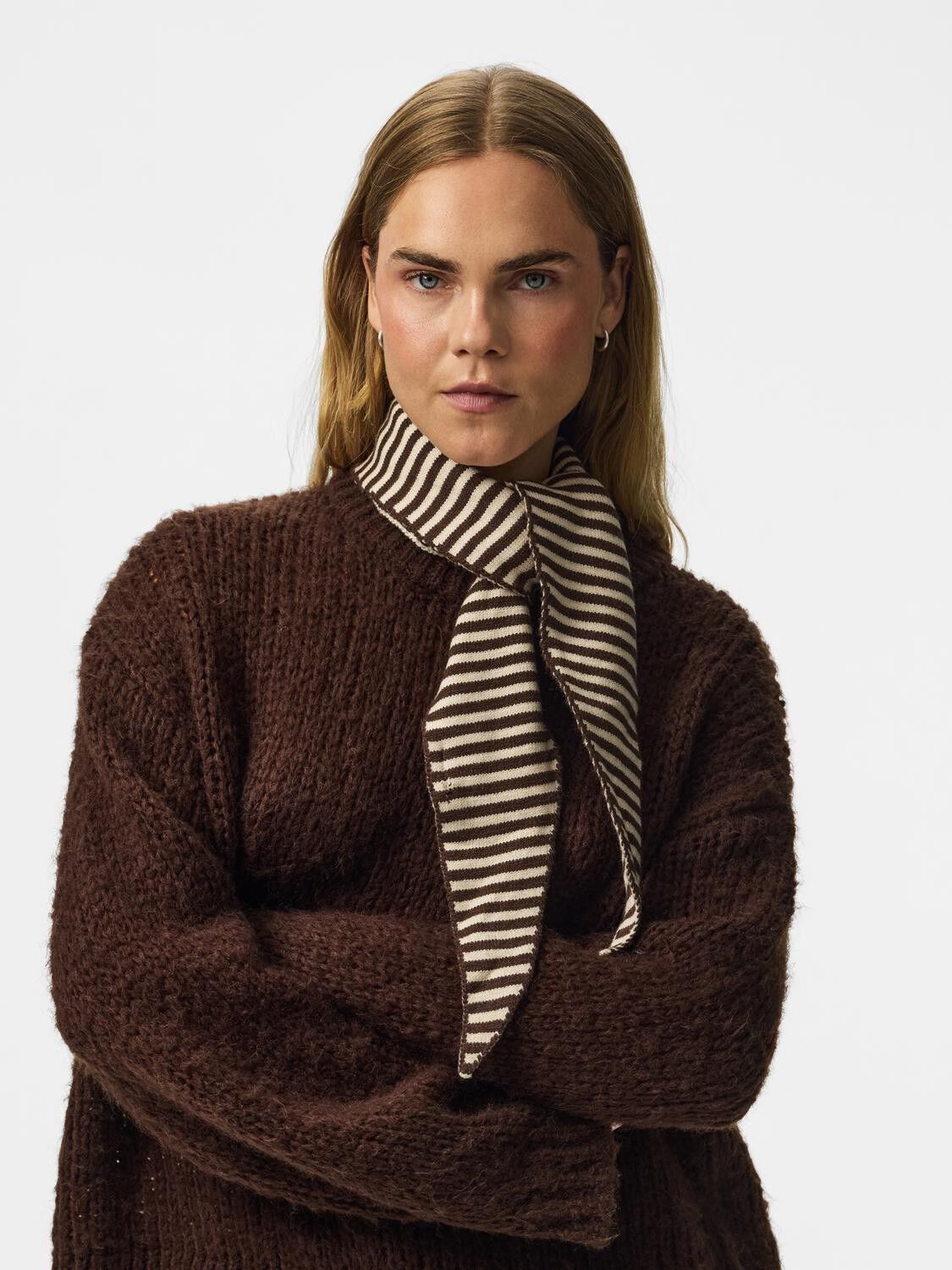 PCKOMMA TRIANGLE SCARF NOOS BC