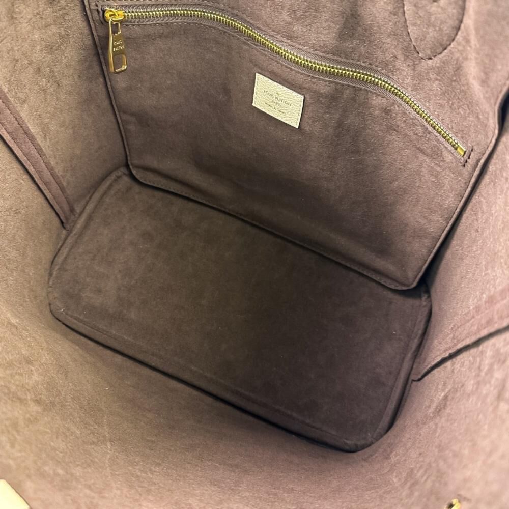 Louis Vuitton Neverfull