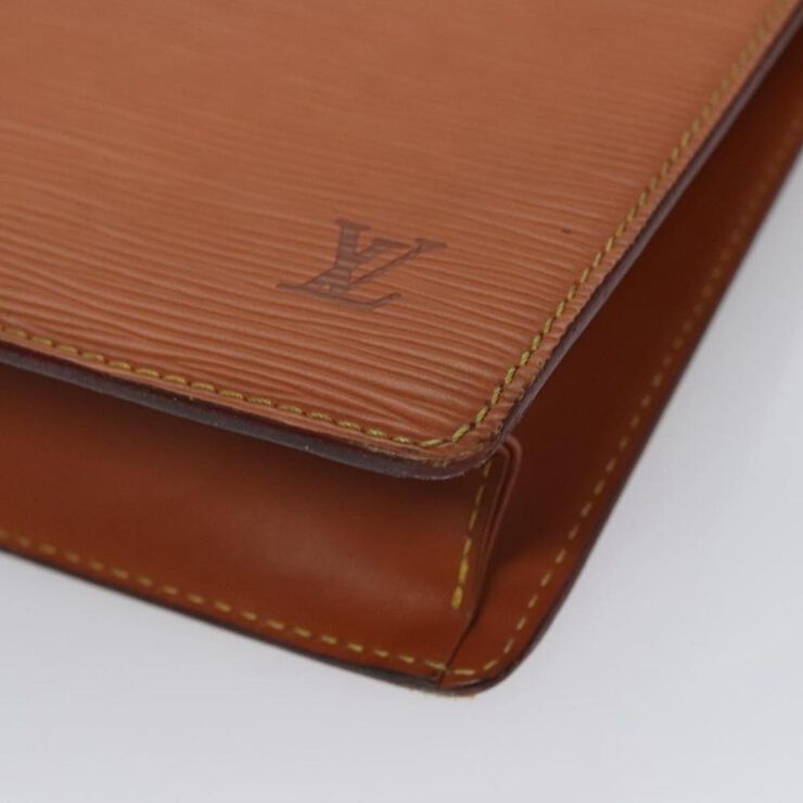 Louis Vuitton Pochette Homme