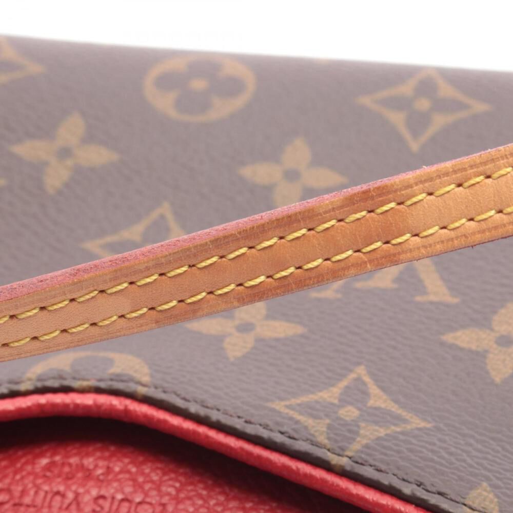 Louis Vuitton Pallas