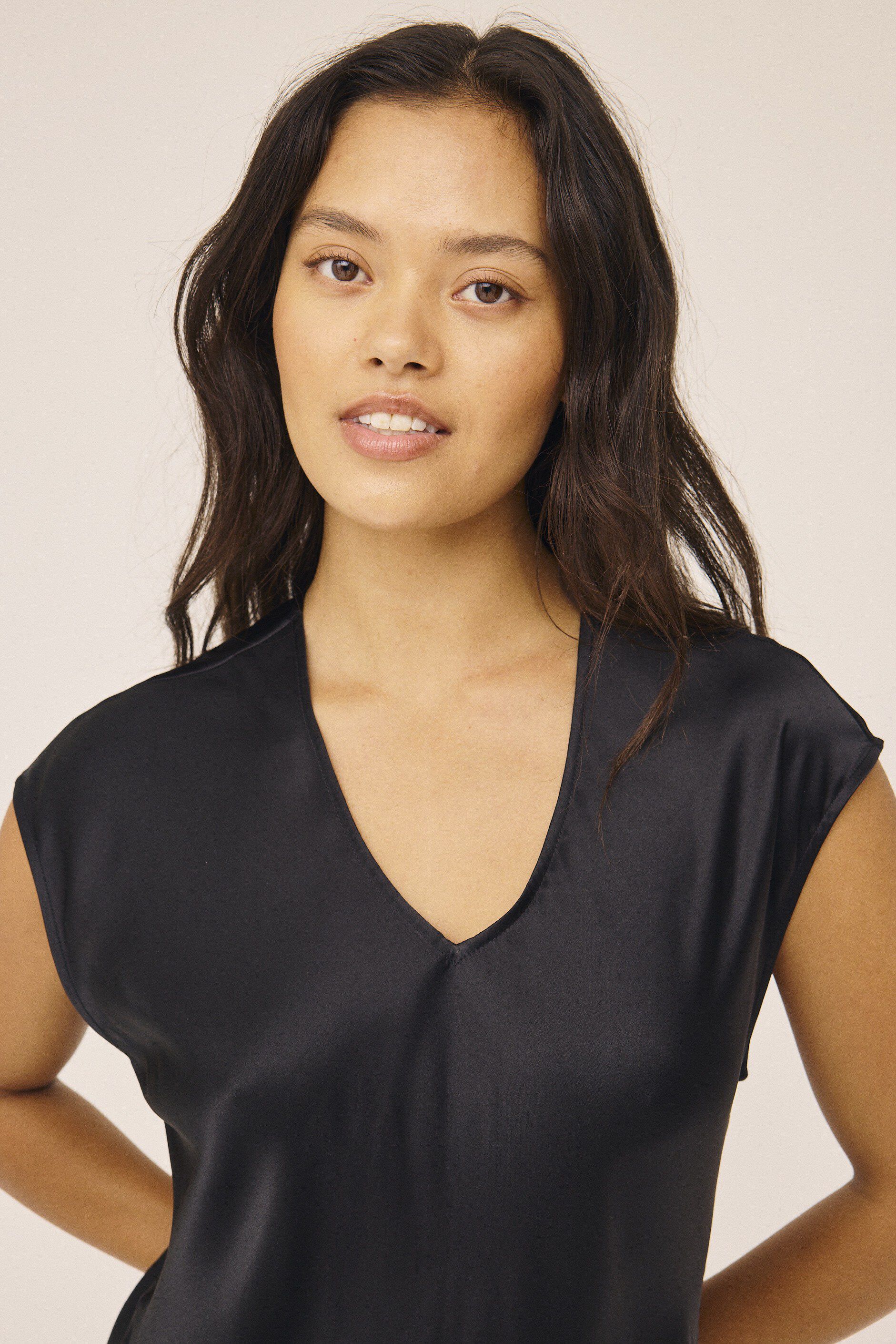 Moon 16 G - Night Dress, 100% Silk