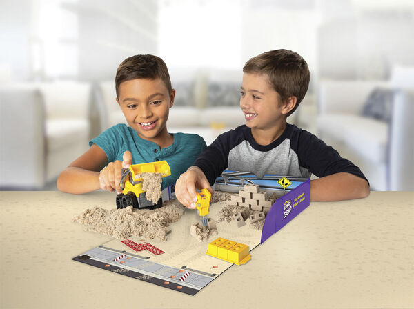 Kinetic Sand Dig & Demoli