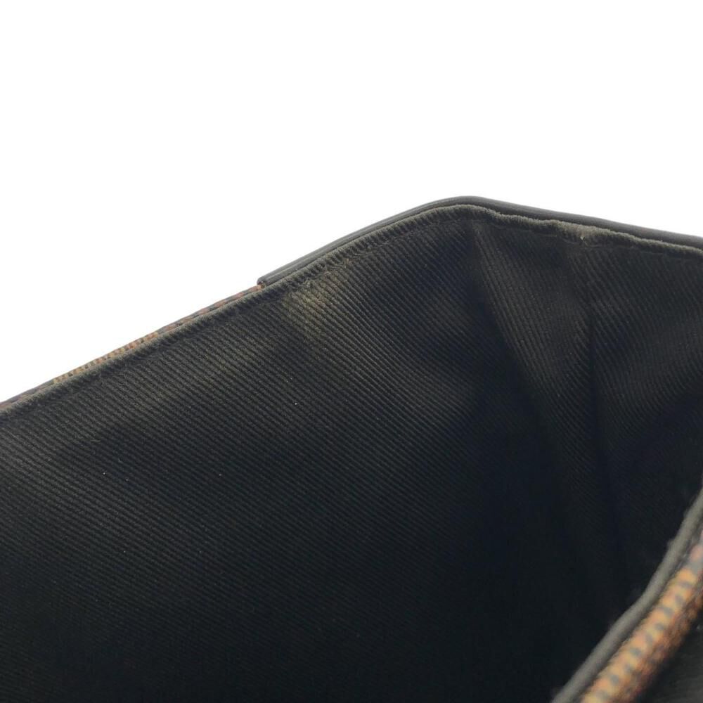 Louis Vuitton District