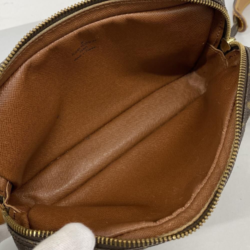 Louis Vuitton Shoulder Bags