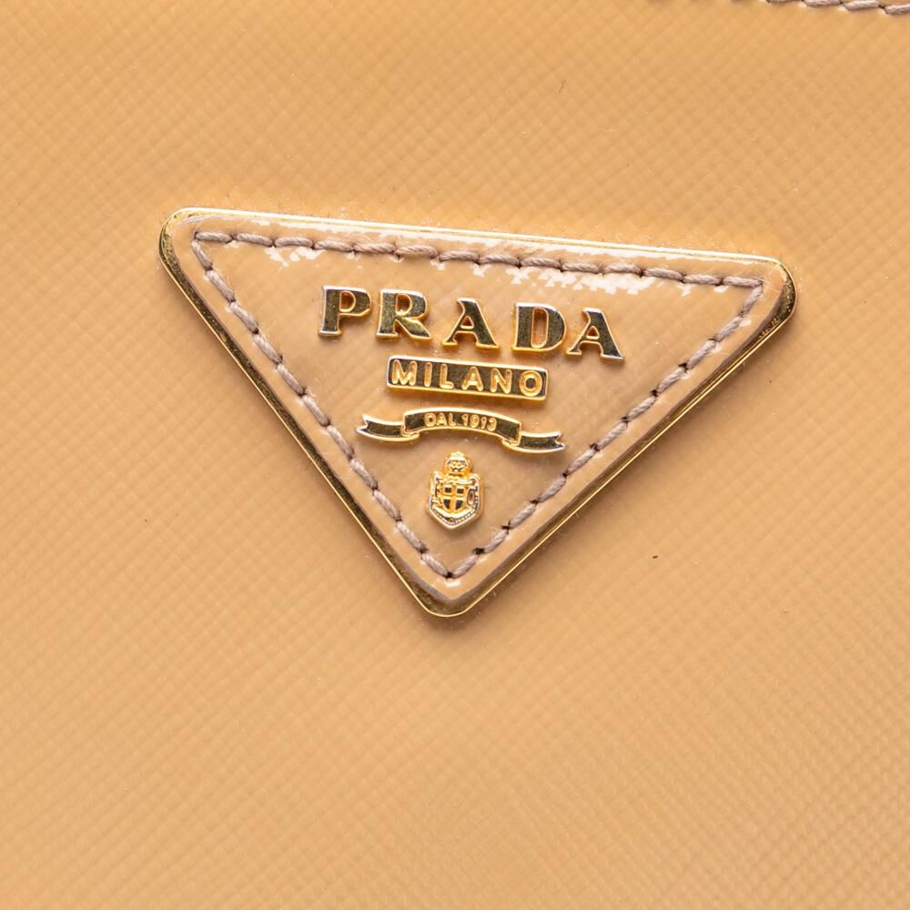 Prada Promenade
