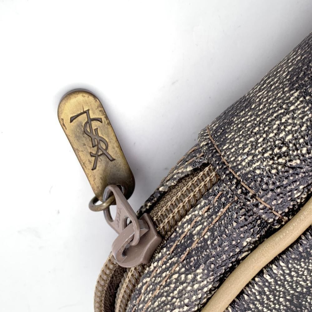 Yves Saint Laurent Clutch