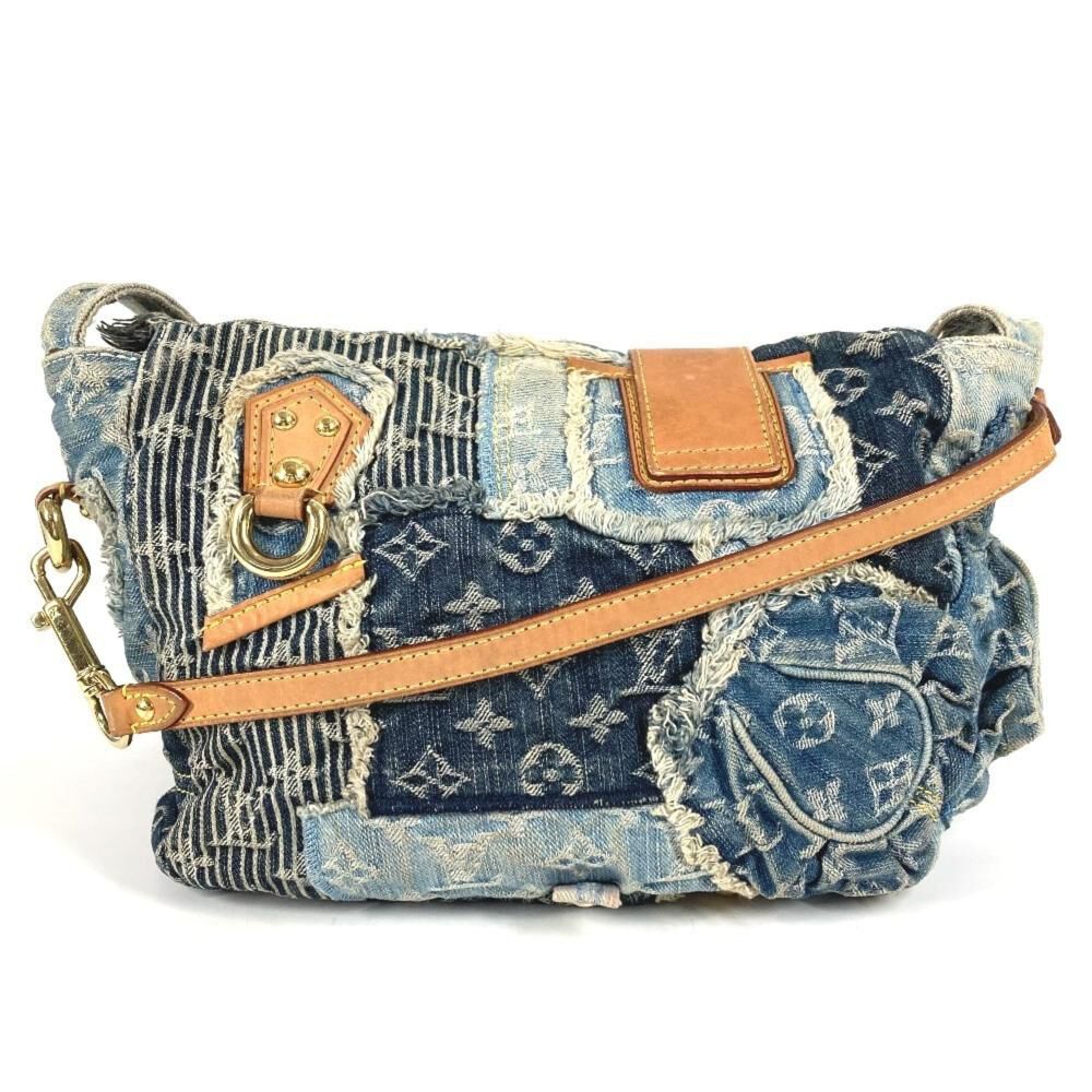 Louis Vuitton Shoulder Bags