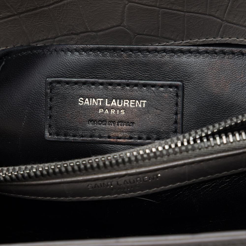 Yves Saint Laurent Shoulder Bag