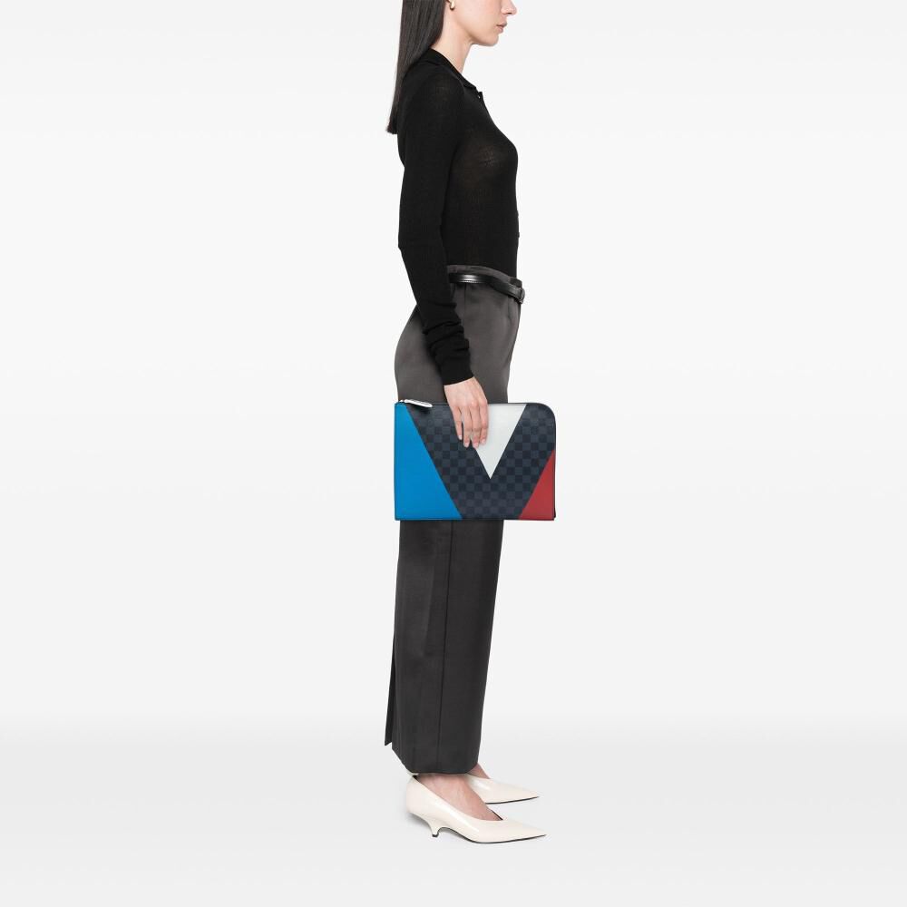 Louis Vuitton Clutch