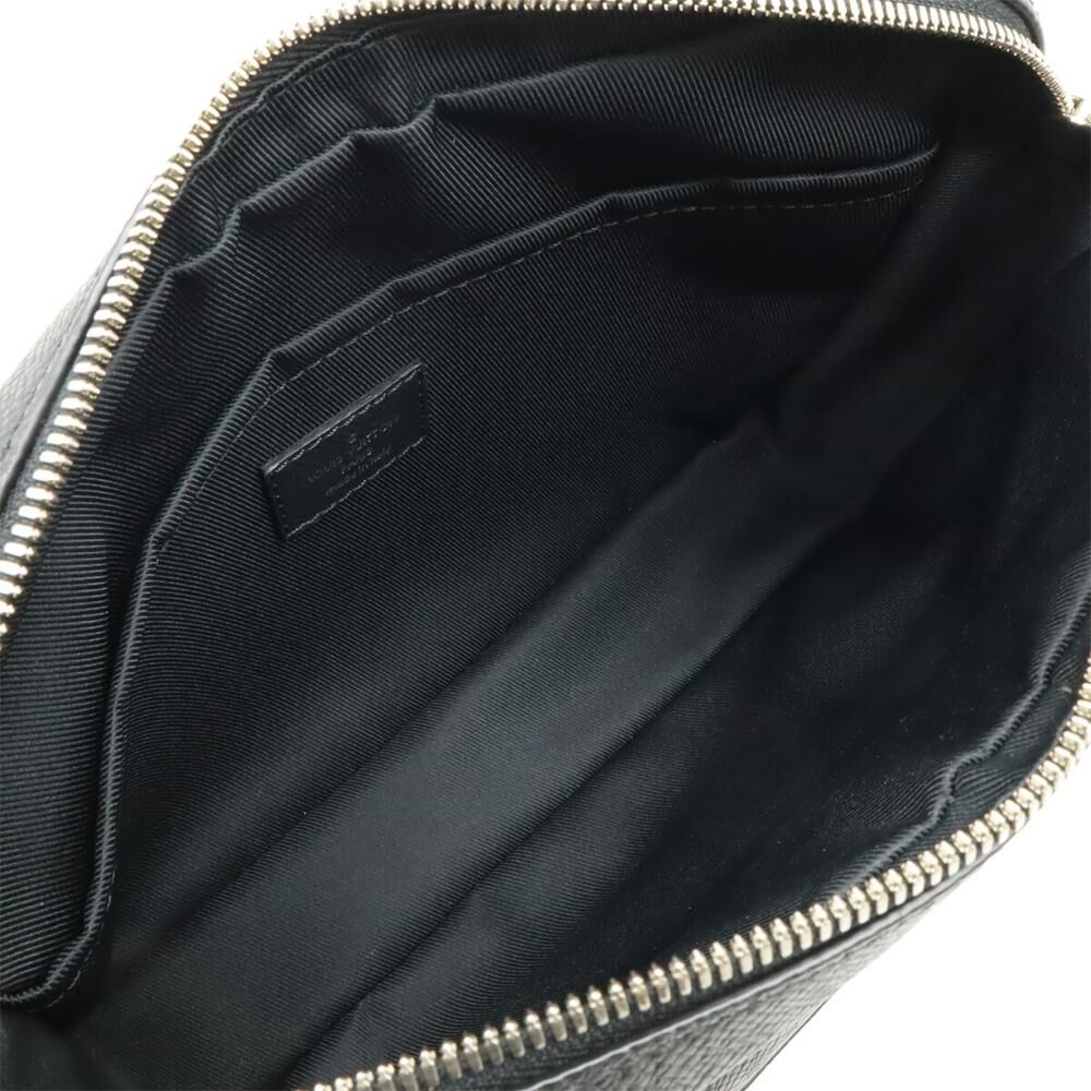 Louis Vuitton Messenger