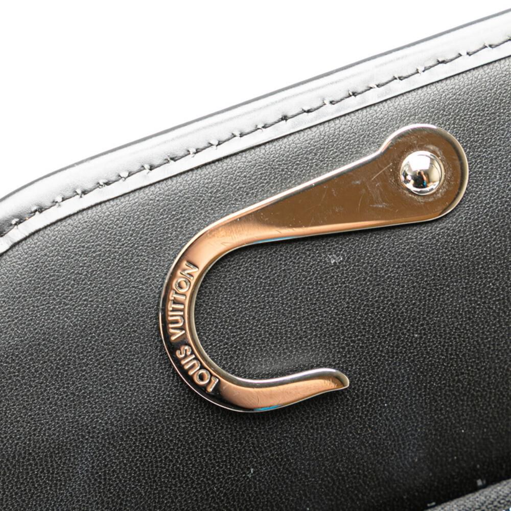 Louis Vuitton Clutch