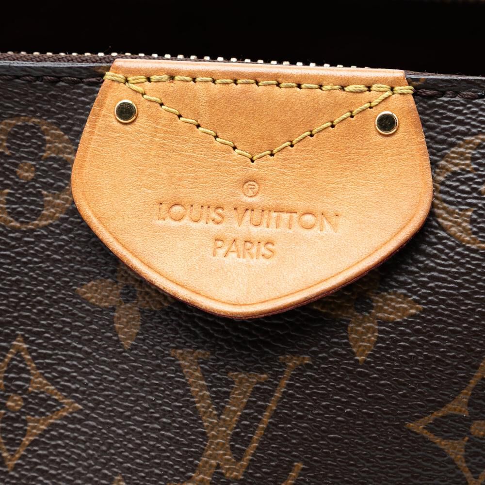 Louis Vuitton Marais