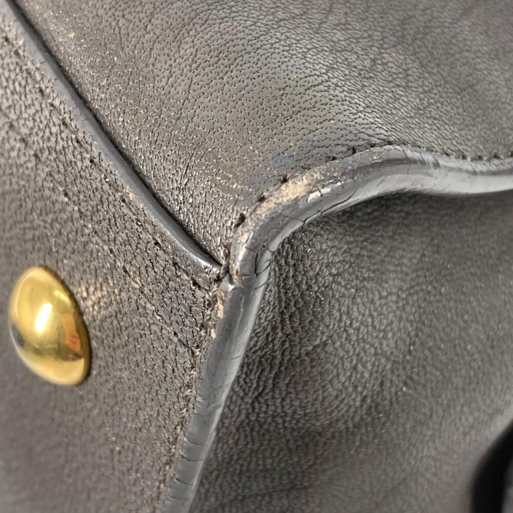 Yves Saint Laurent Handbag