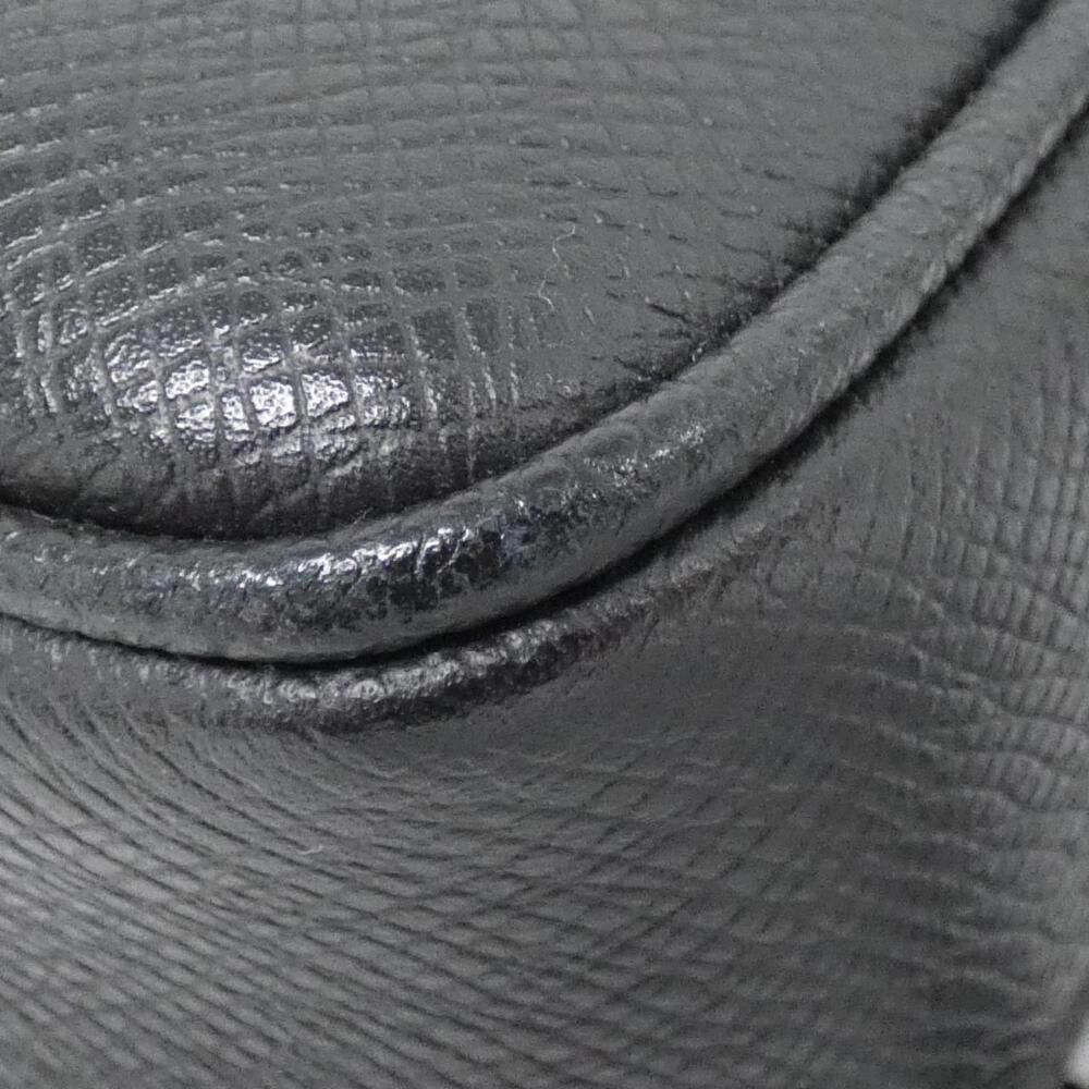 Louis Vuitton Messenger