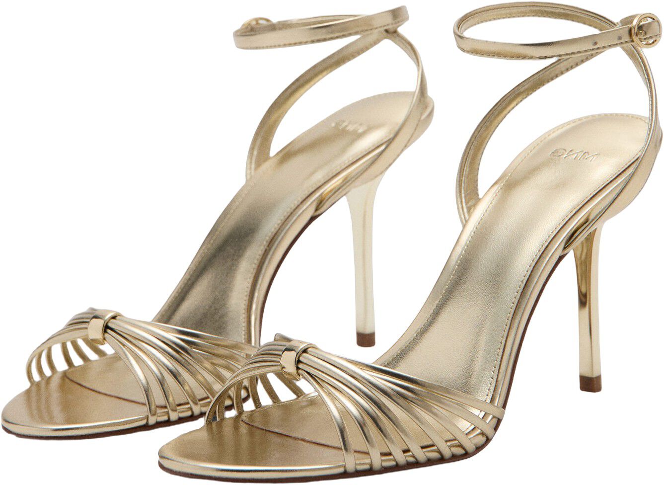 Heeled sandals with straps