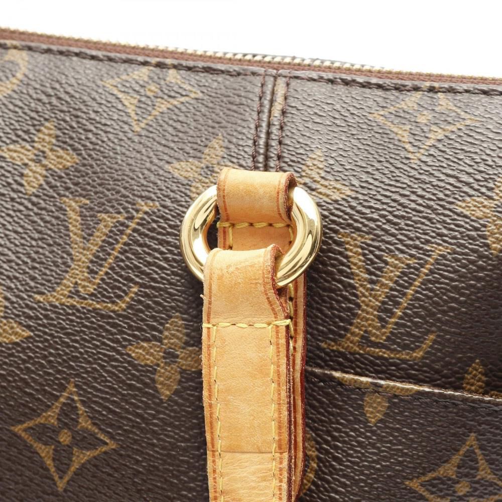 Louis Vuitton Totally