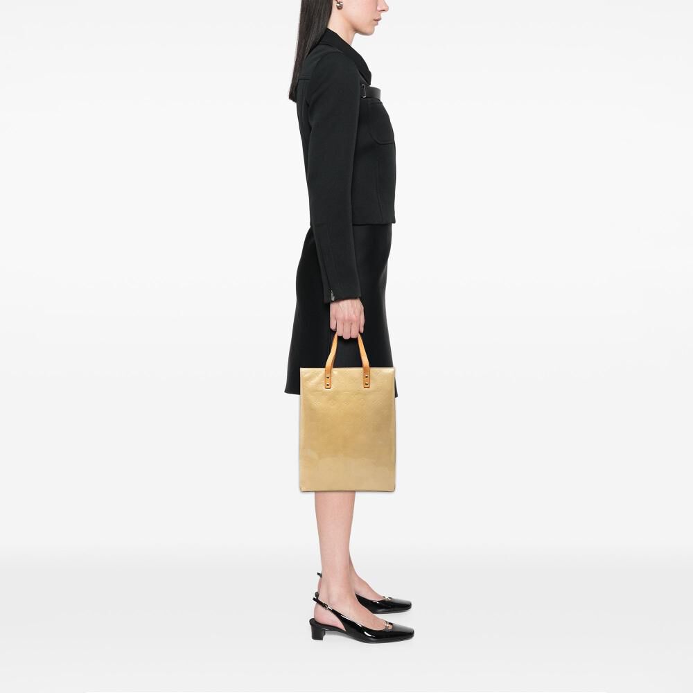 Louis Vuitton Reade