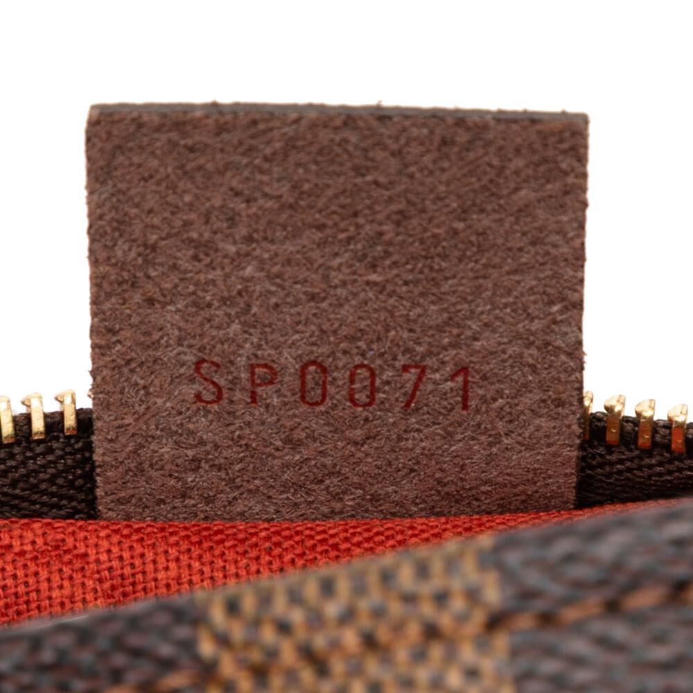 Louis Vuitton Shoulder Bags