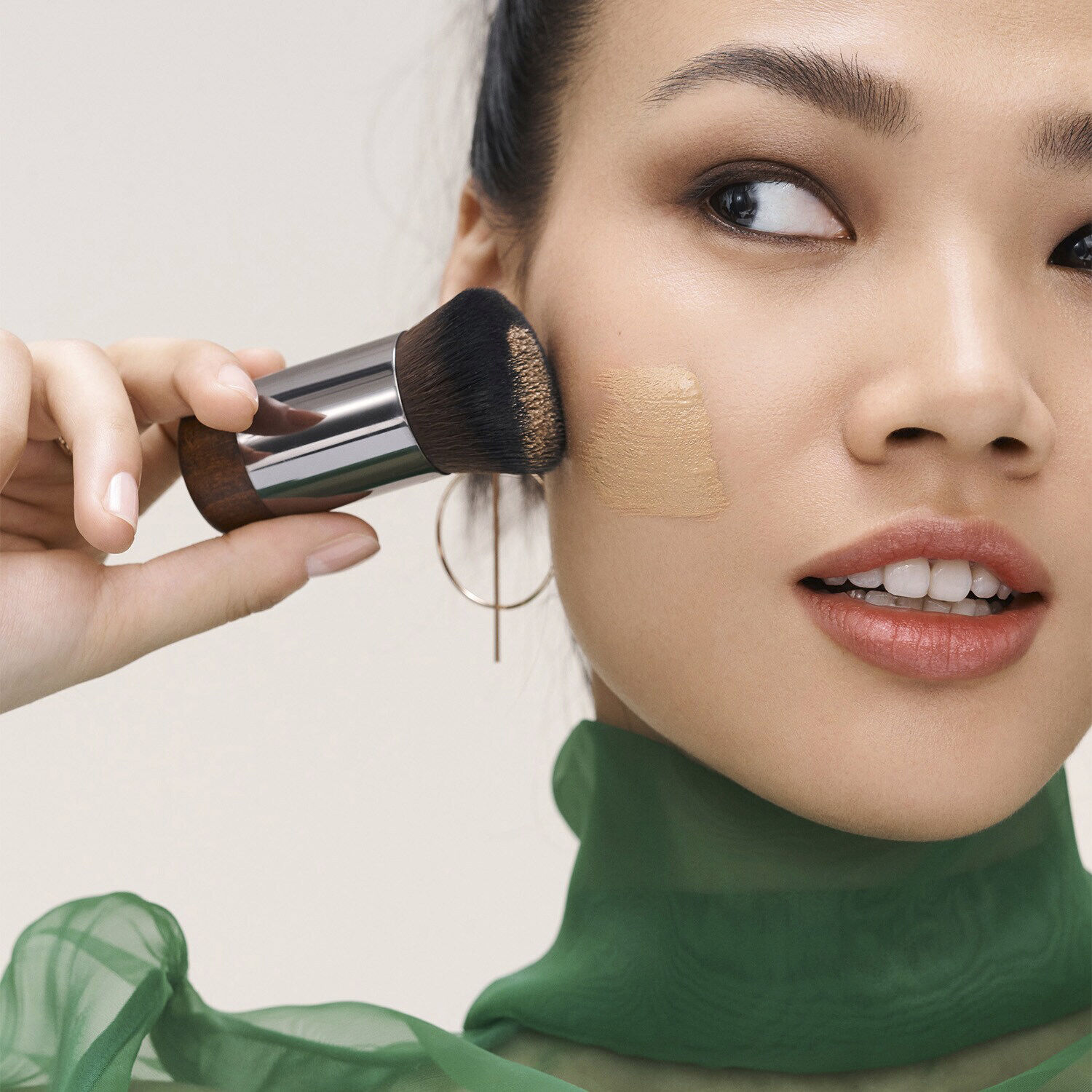 Kabuki Reboot - Brush 112