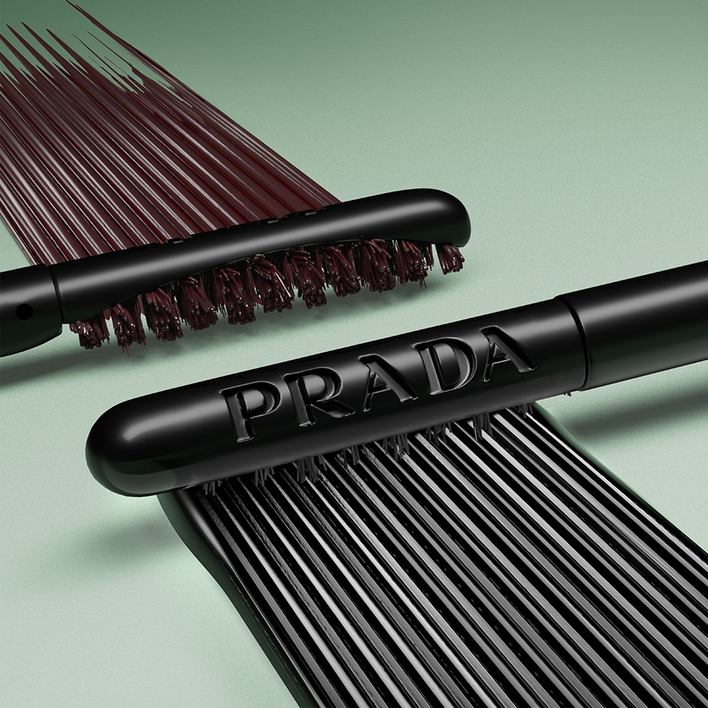 Pradascope Lash Extending Volume Mascara, for visibly longer and fulle