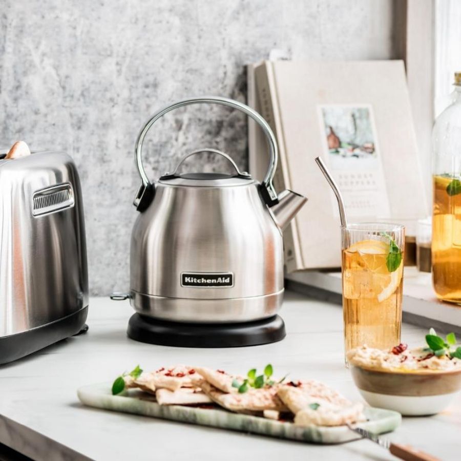 Vattenkokare st&aring;l 1,25 liter L22,6cm B17,8cm H26,2