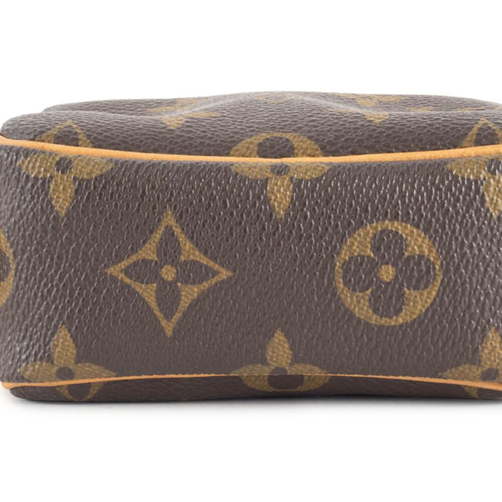 Louis Vuitton Clutch