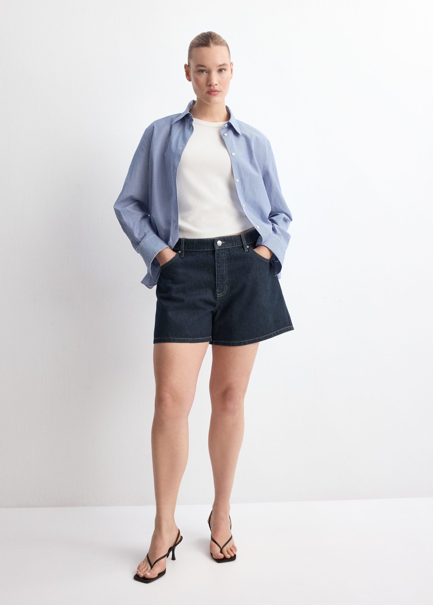 Straight mid-rise denim shorts