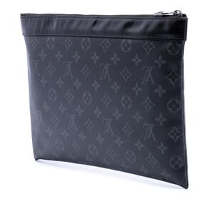 Louis Vuitton Clutch