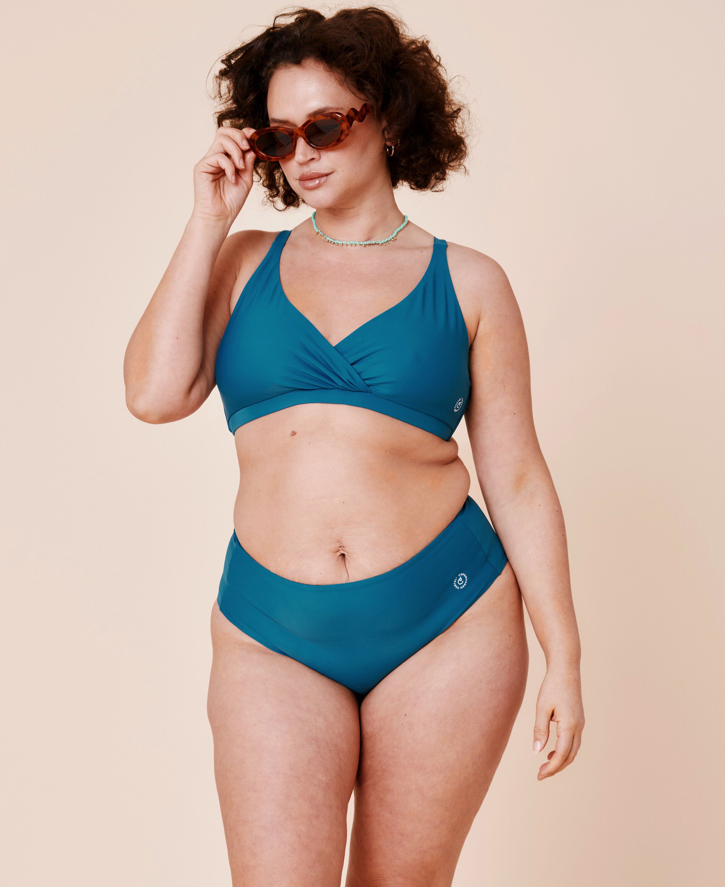 Ubud h&ouml;gmidjade bikinitrosa