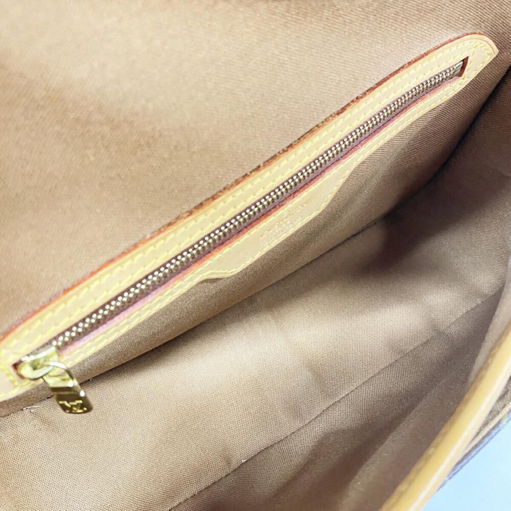 Louis Vuitton Sologne